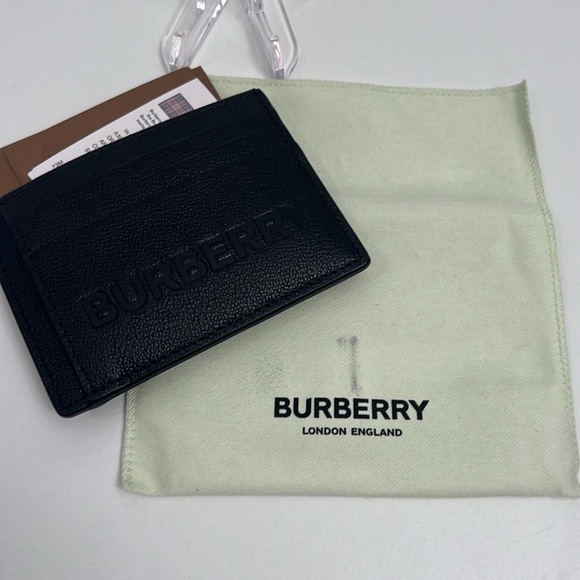 BURBERRY NWT BLACK CARD HOLDER with money clip Comes with a dust Bag and plastic - Picture 5 of 6